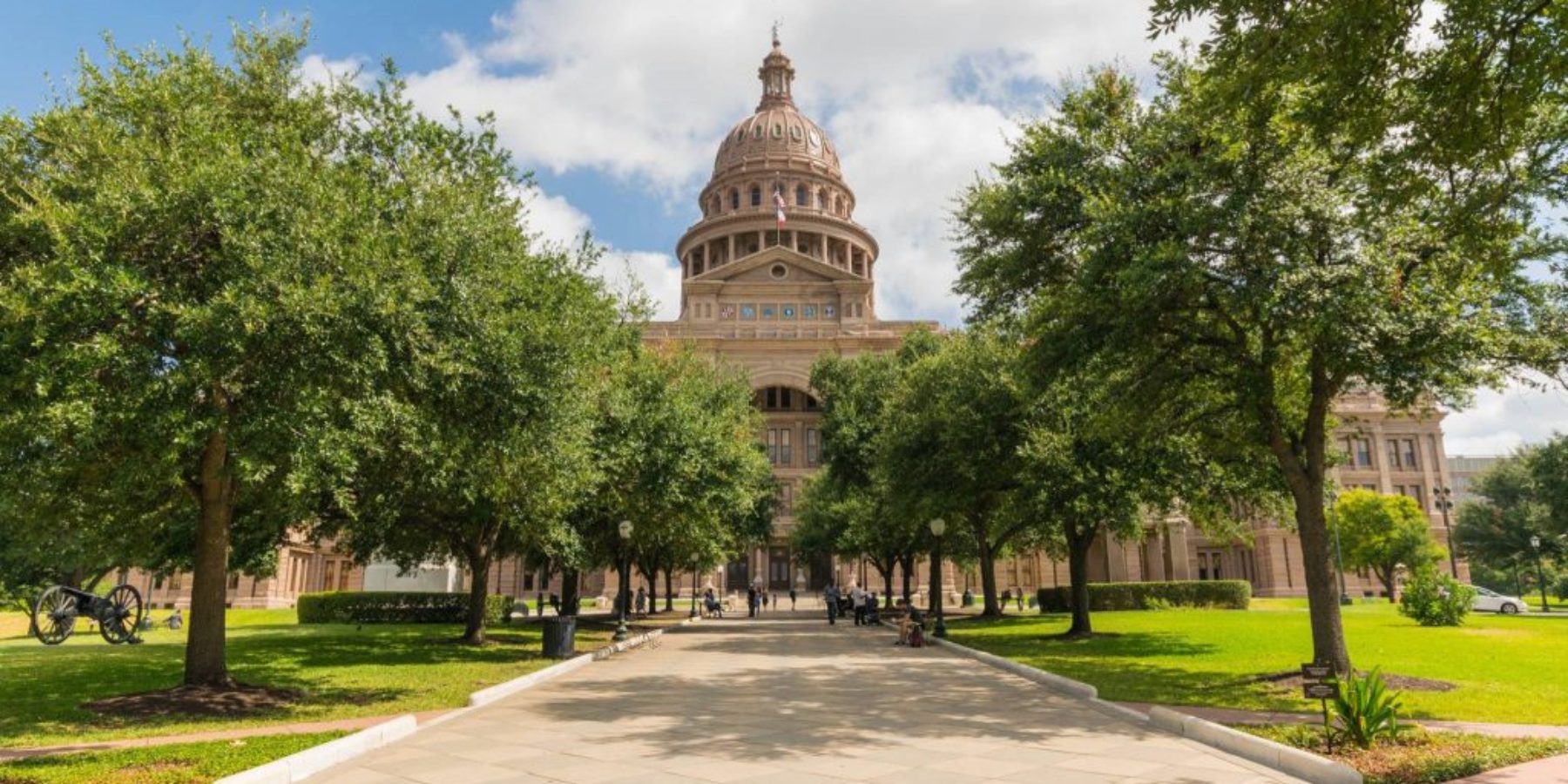 Great-Walk-Texas-Capitol-Building-1024x683